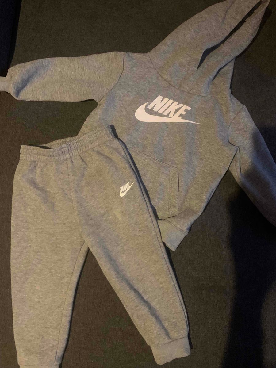 Nike dressid sales