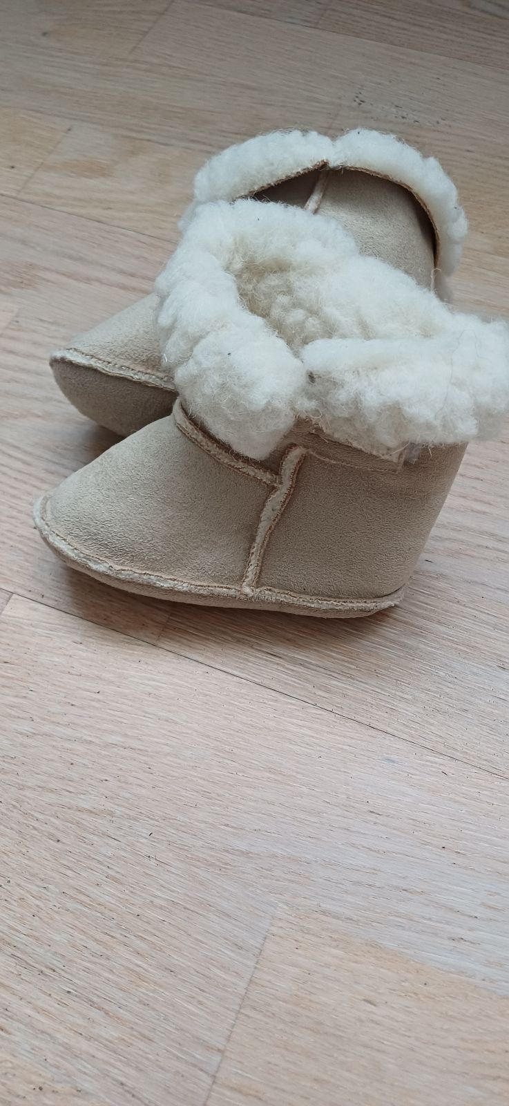 Children suede booties