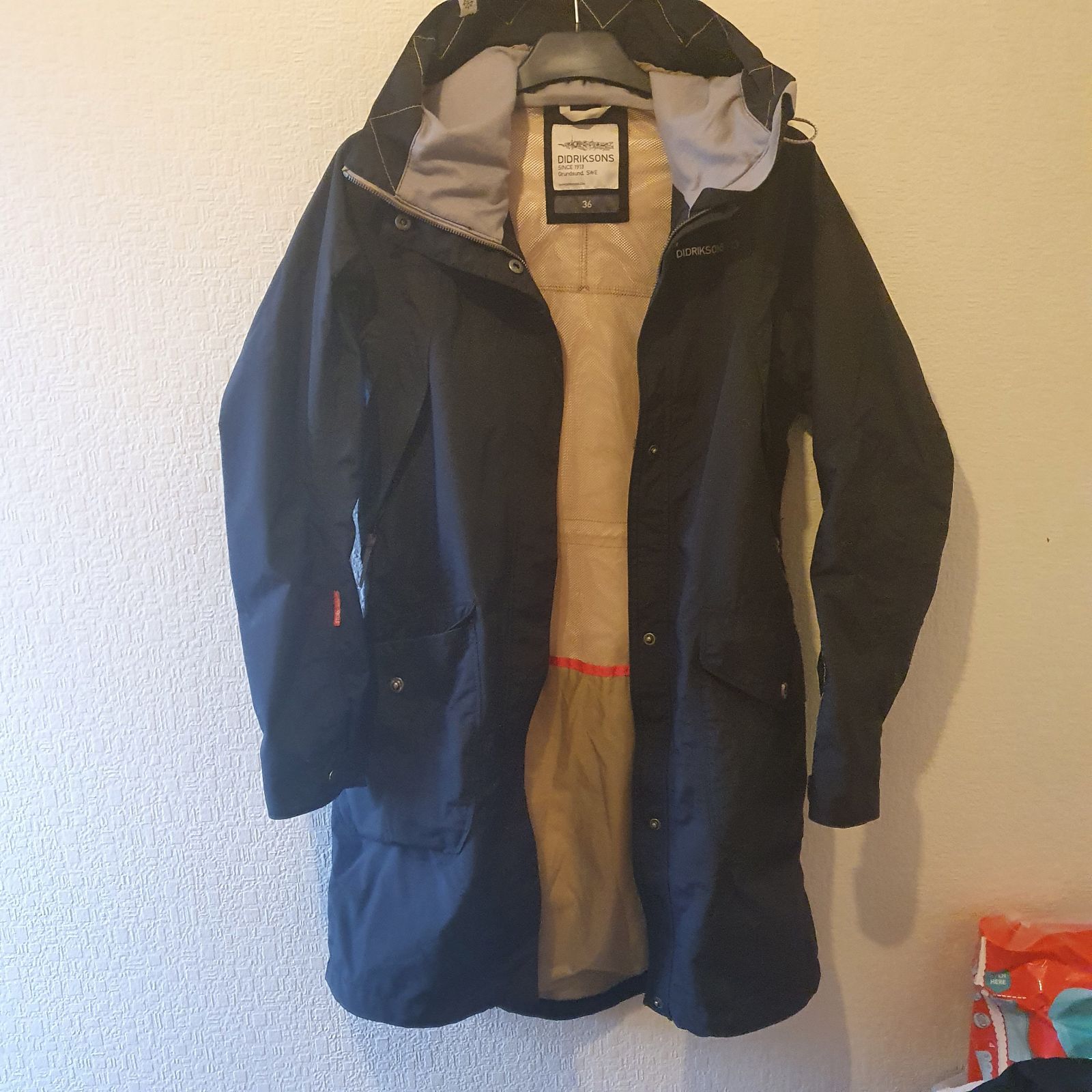 Naistele M a Didrikson Thelma k s parka prakti Yaga EE