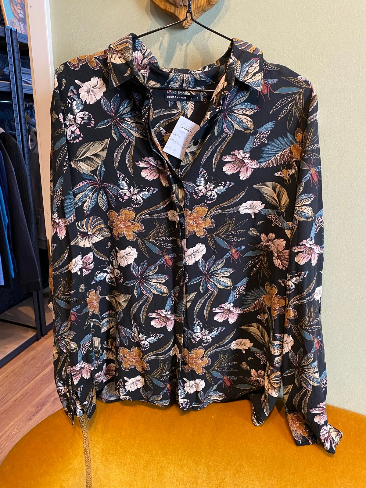 House pluus, S. 100% viskoos.