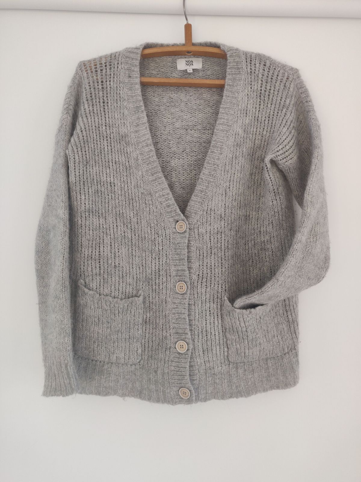 Grey ribbed cardigan