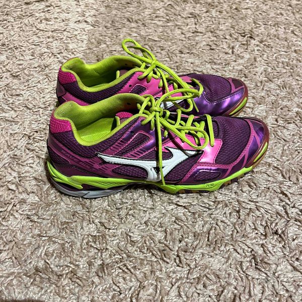 Mizuno wave deals bolt 3 purple