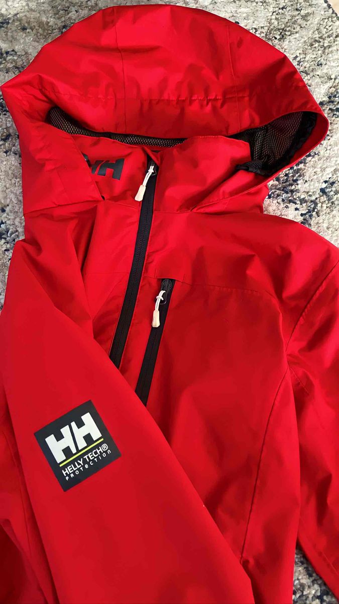 Naistele Punane helly hansen kapuutsiga naiste k YAGA